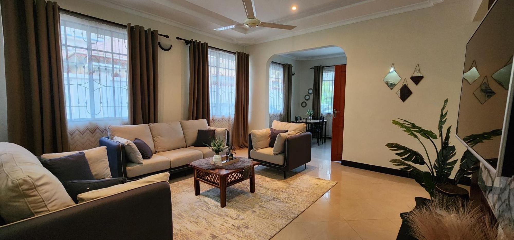 Nano'S Homes Dar es Salaam Esterno foto