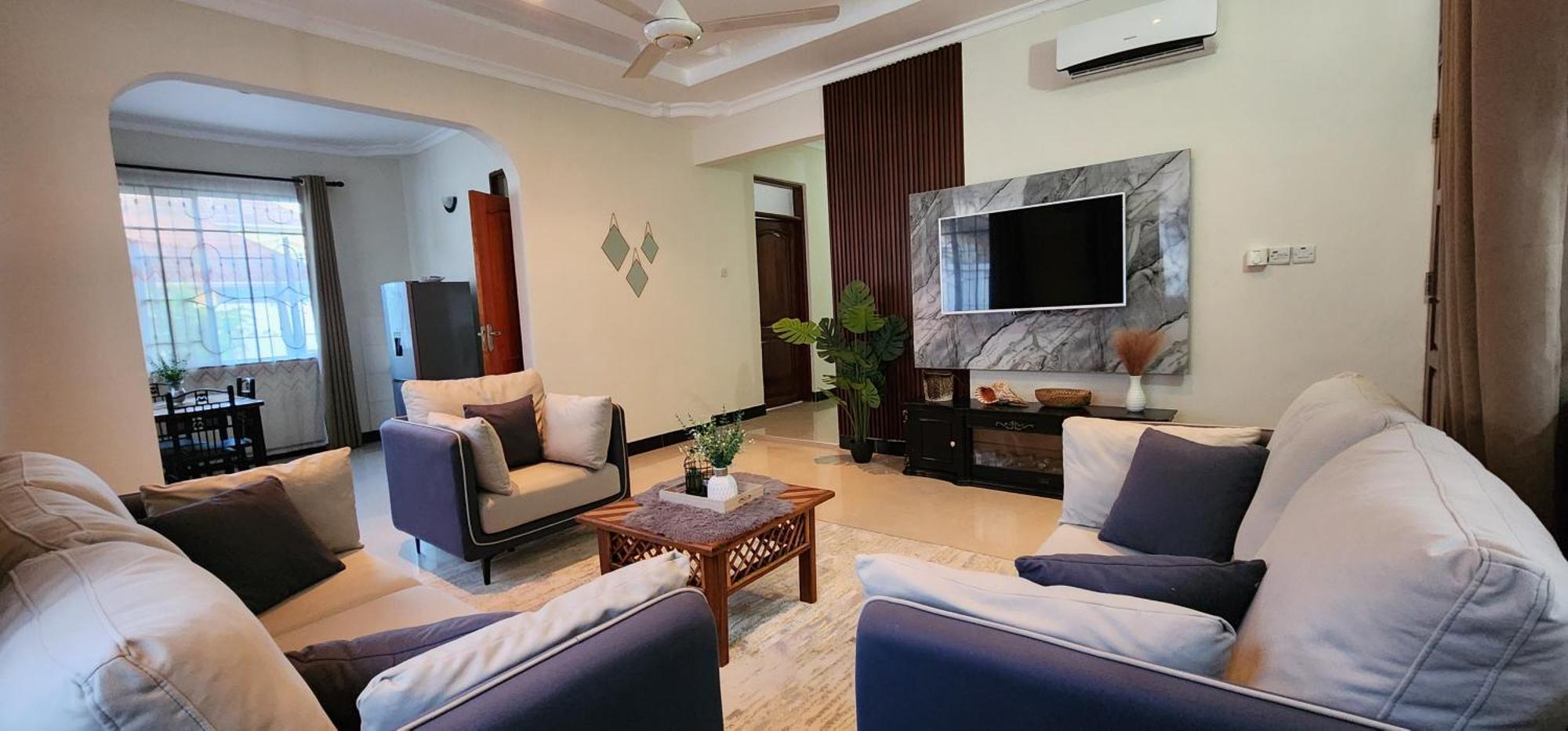 Nano'S Homes Dar es Salaam Esterno foto